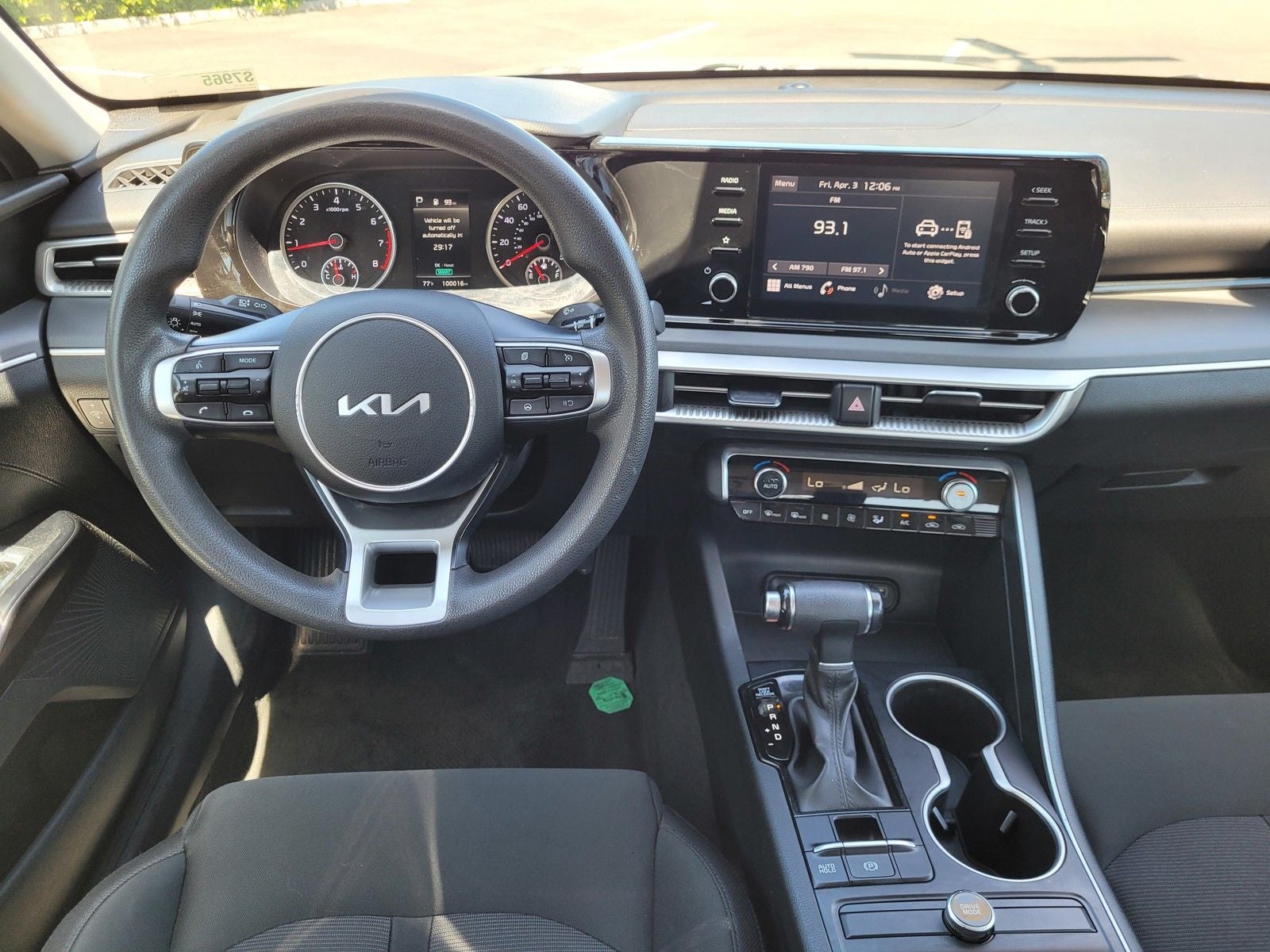 View vehicle photo 7