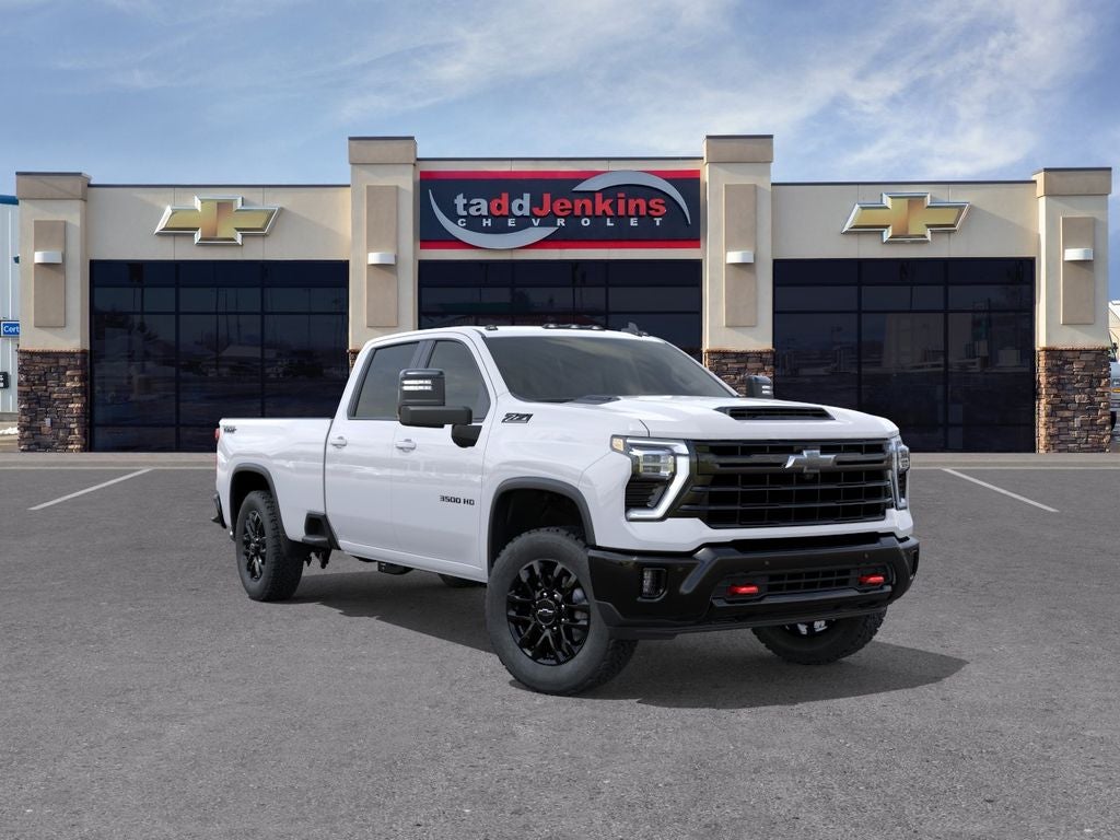 Summit White 2026 Chevrolet Silverado 3500HD Pickup Truck Four-Wheel Drive Automatic