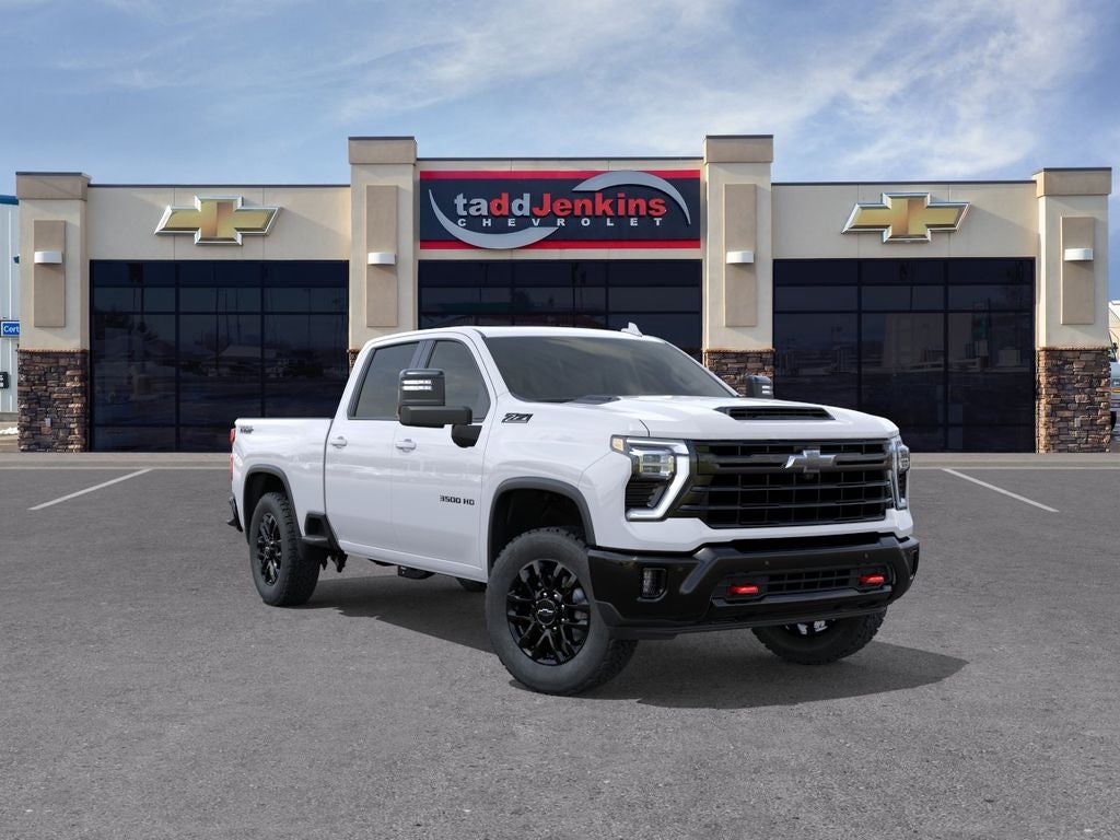 Summit White 2026 Chevrolet Silverado 3500HD Pickup Truck Four-Wheel Drive Automatic