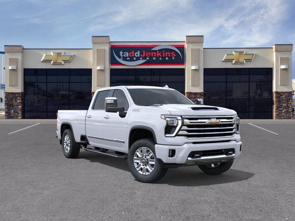 Polar White Tricoat 2026 Chevrolet Silverado 3500HD Pickup Truck Four-Wheel Drive Automatic