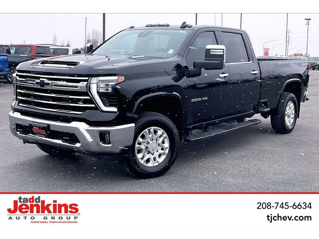 2024 Chevrolet Silverado 3500HD LTZ Crew Cab 4WD