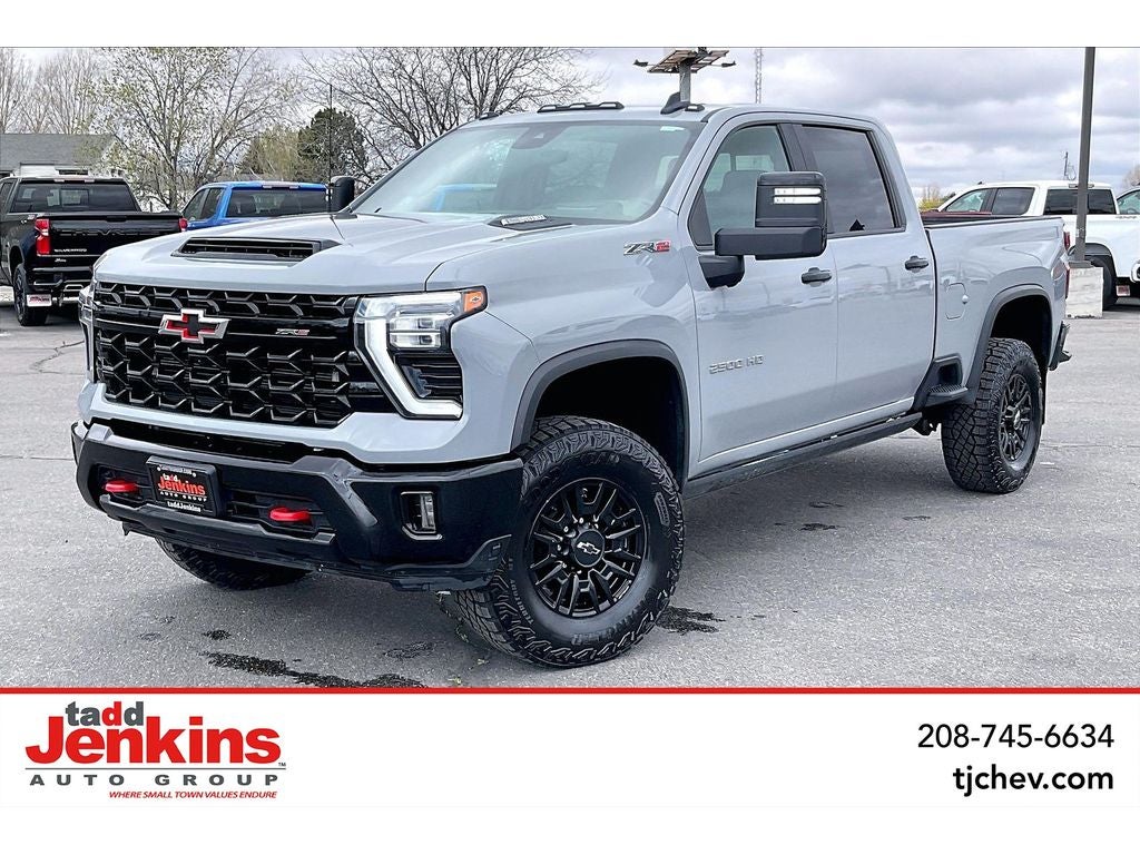  2024 Chevrolet Silverado 2500HD ZR2 Crew Cab 4WD   