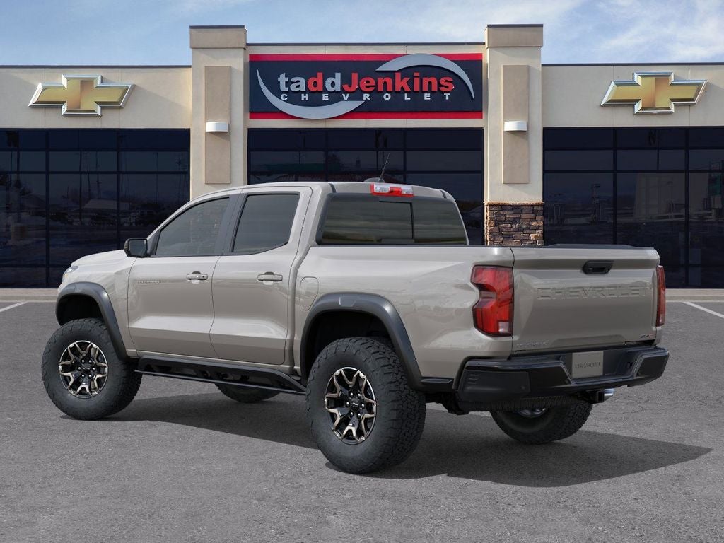 View vehicle photo 3