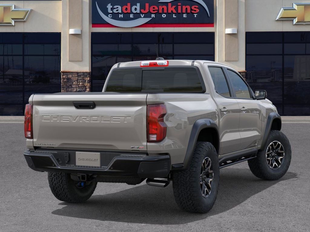 View vehicle photo 4