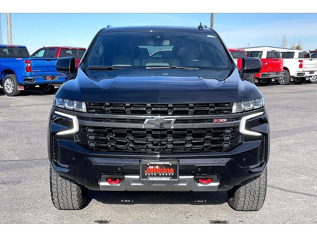 View vehicle photo 3