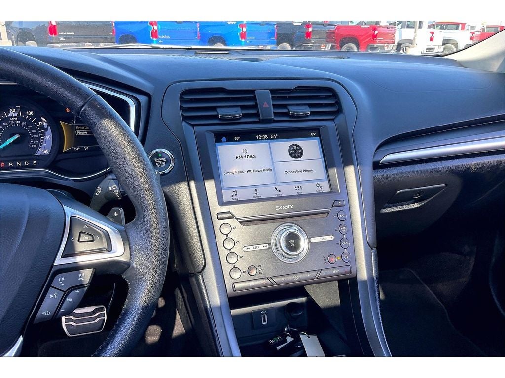 View vehicle photo 6