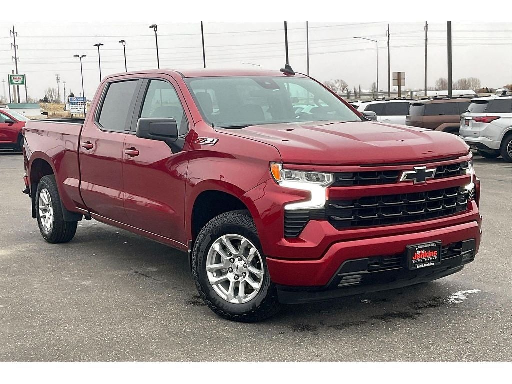 View vehicle photo 2