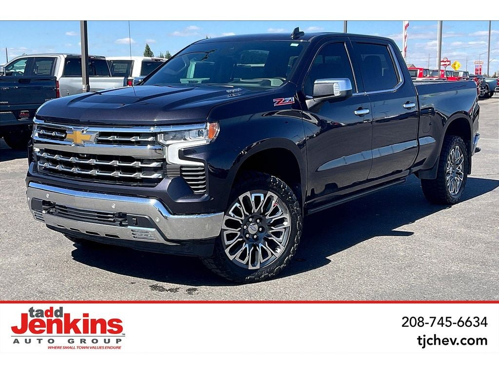 2022 Chevrolet Silverado 1500 LTZ Crew Cab 4WD