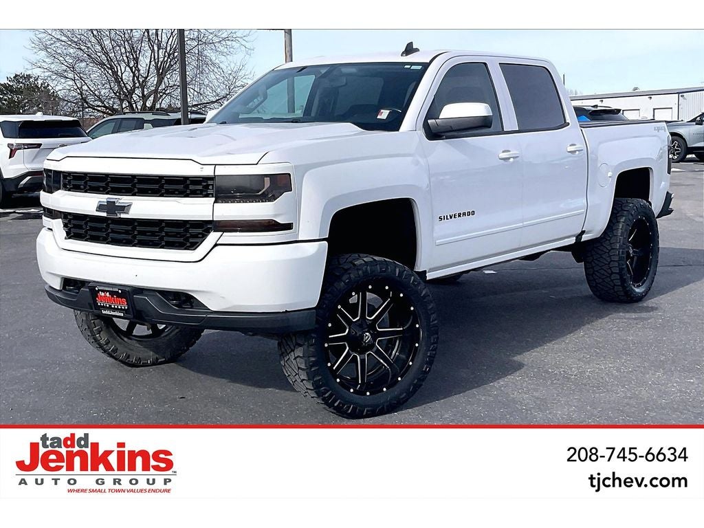 2018 Chevrolet Silverado 1500 LT Crew Cab 4WD