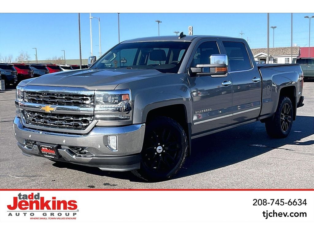 2017 Chevrolet Silverado 1500 LTZ Crew Cab 4WD