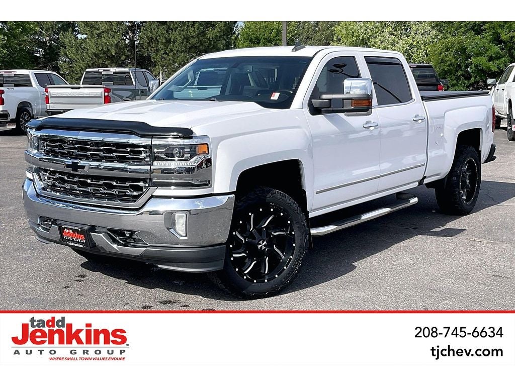 Summit White 2017 Chevrolet Silverado 1500 Pickup Truck Four-Wheel Drive Automatic