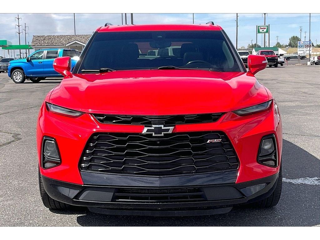 View vehicle photo 3