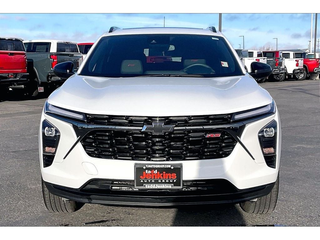 View vehicle photo 3