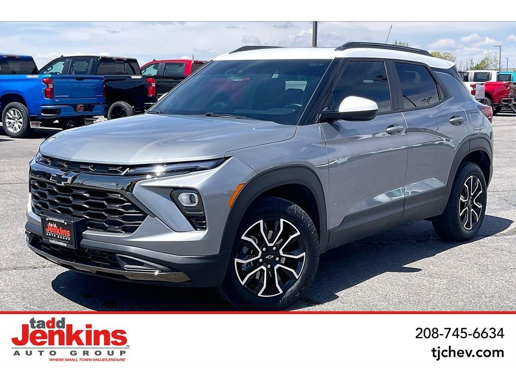 Sterling Gray Metallic 2025 Chevrolet Trailblazer SUV / Crossover Four-Wheel Drive Automatic