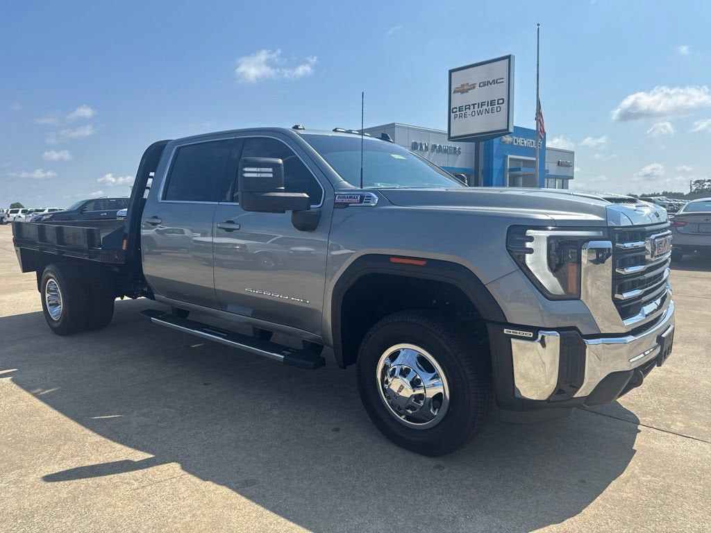 Sterling Metallic 2026 GMC Sierra 3500HD Chassis Pickup Truck Four-Wheel Drive Automatic
