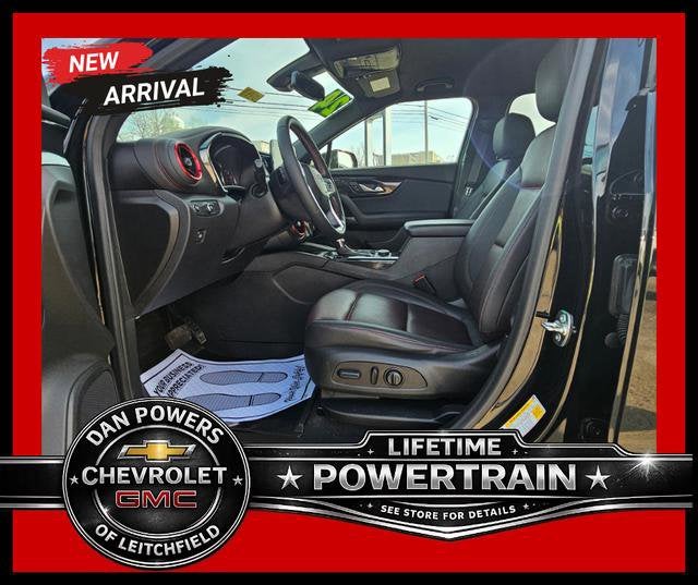 View vehicle photo 7