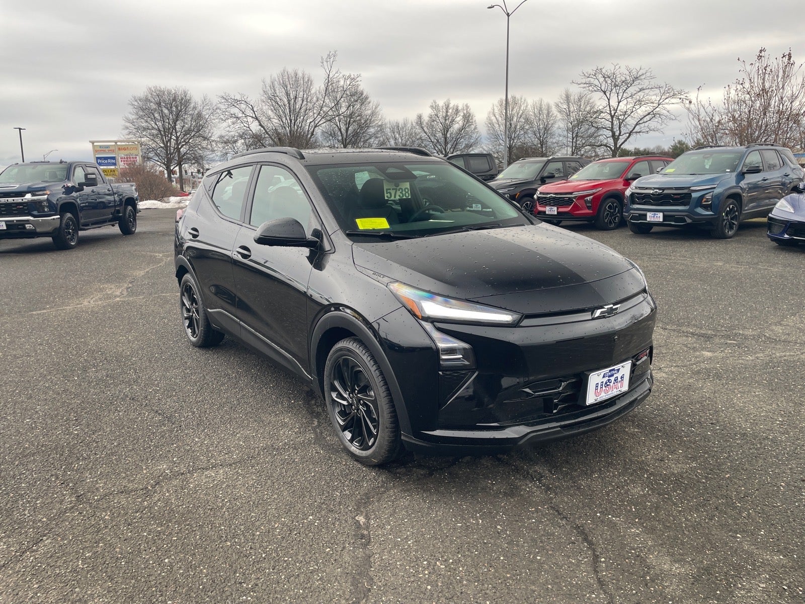 View vehicle photo 7