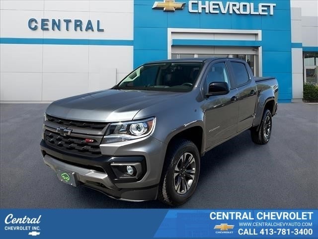 Gray (Satin Steel Metallic) 2022 Chevrolet Colorado Z71 Crew Cab 4WD Pickup Truck Four-Wheel Drive Automatic