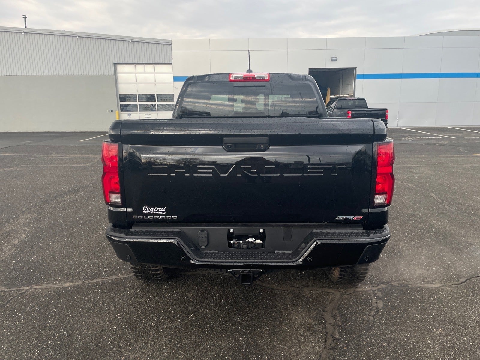 View vehicle photo 4