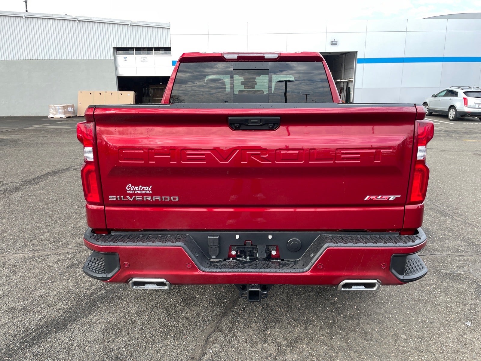 View vehicle photo 4