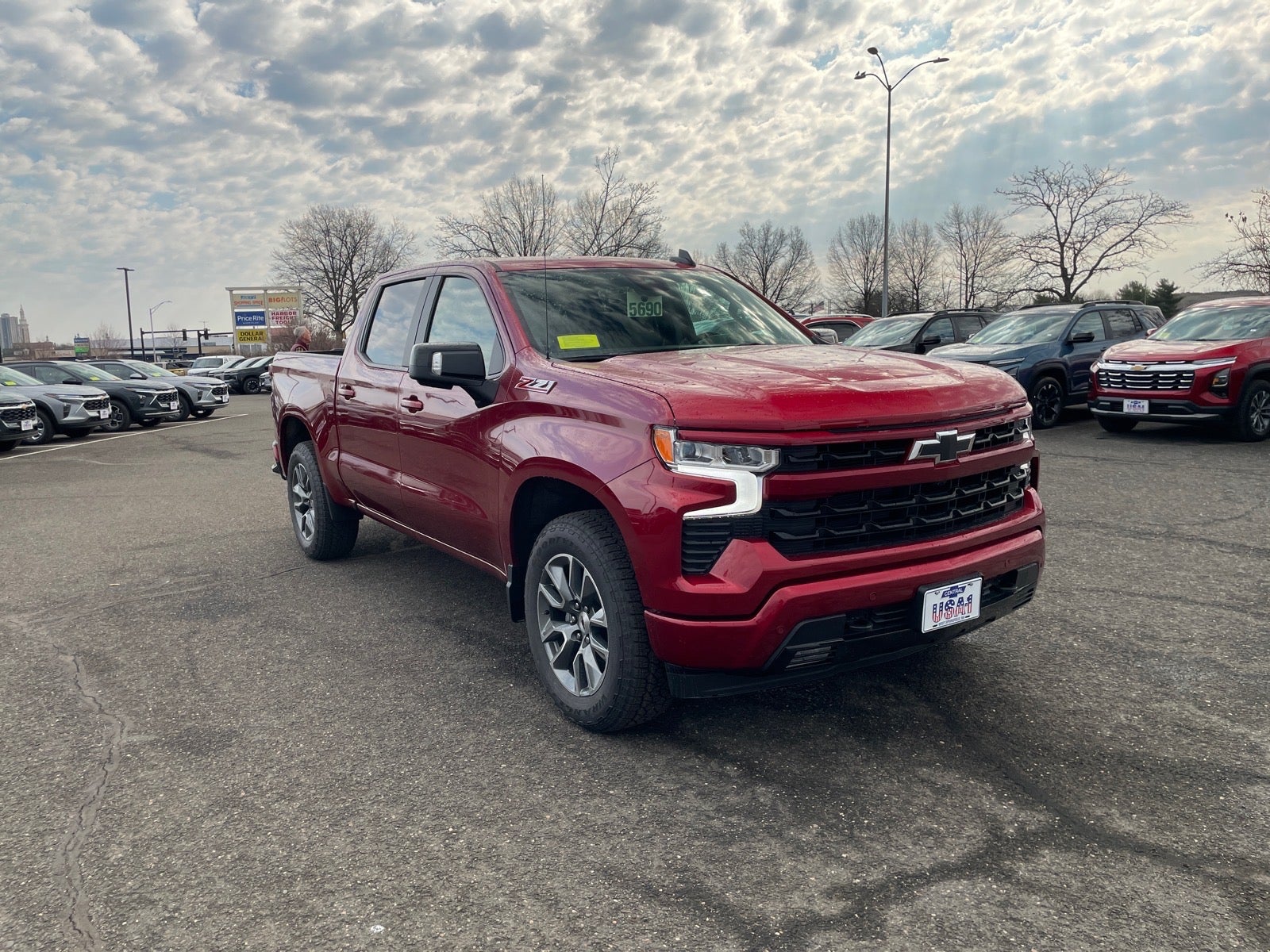 View vehicle photo 7