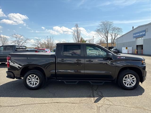 View vehicle photo 7