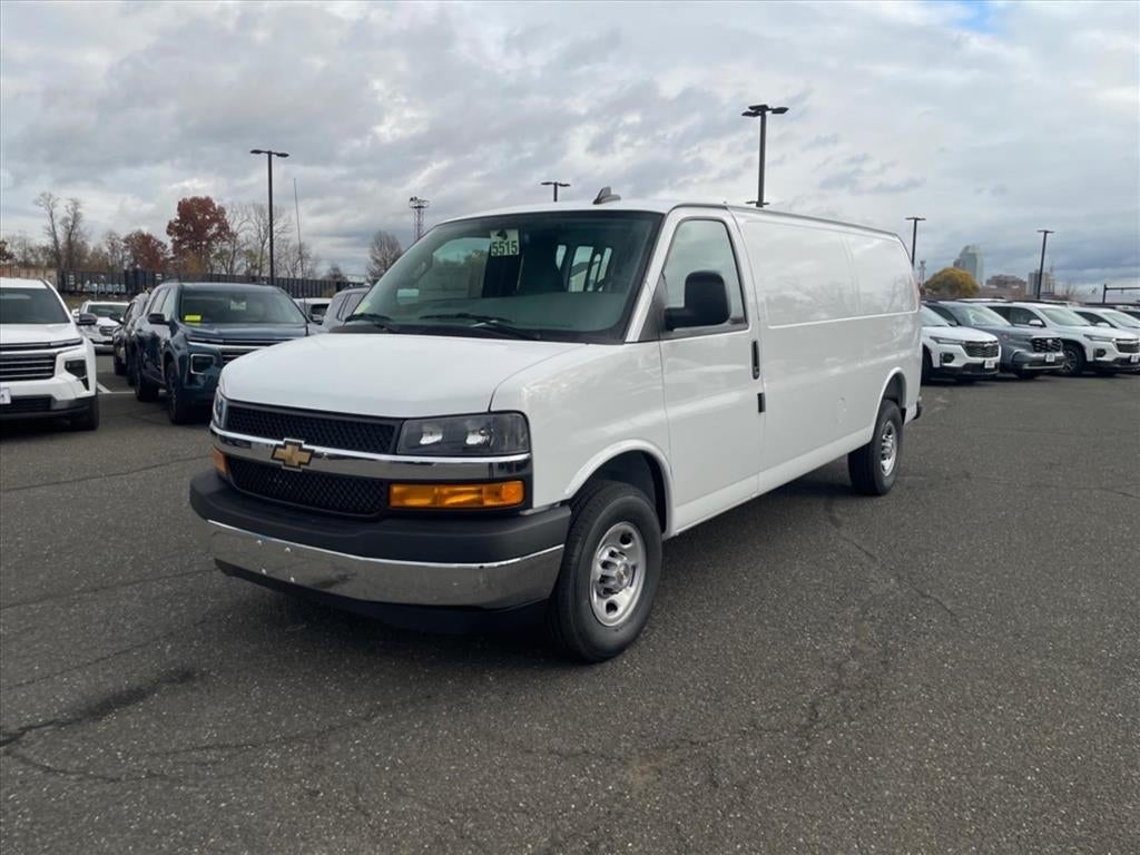 2025 Chevrolet Express Cargo 3500 RWD