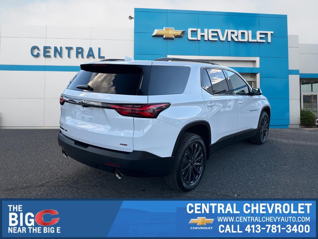 View vehicle photo 5