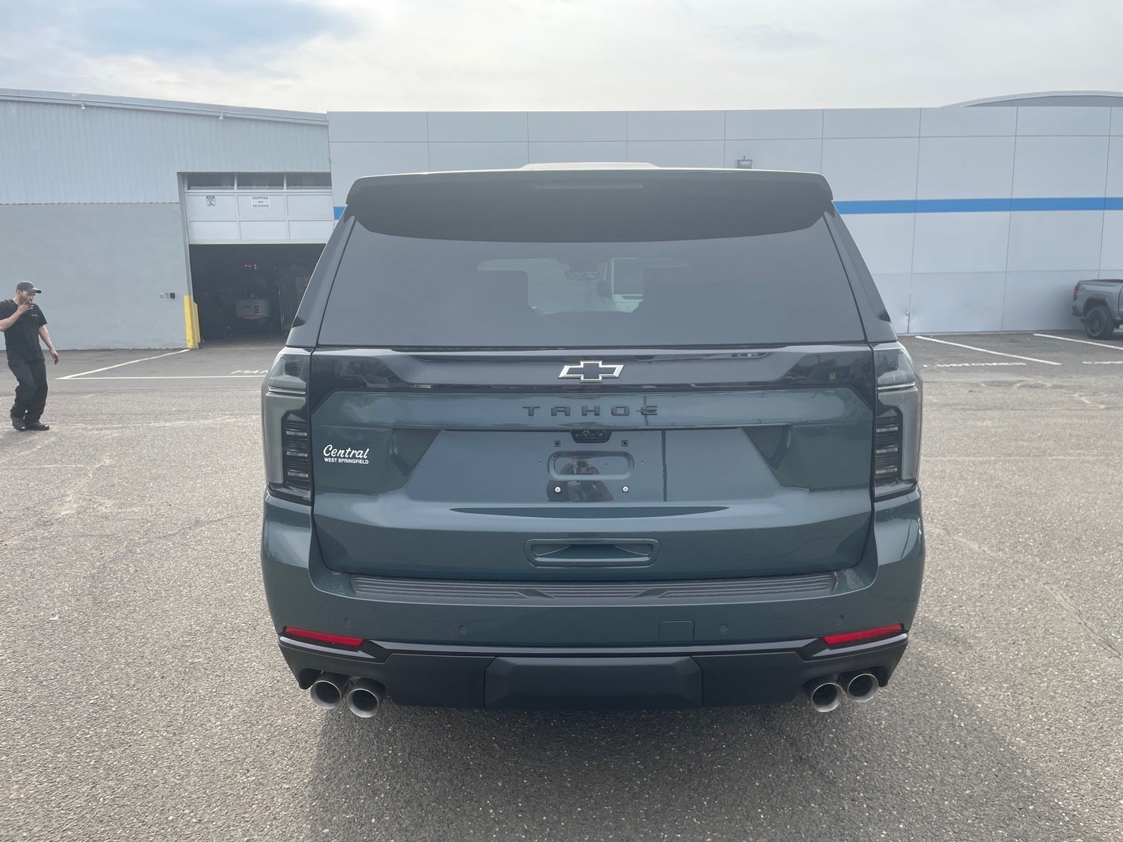 View vehicle photo 4