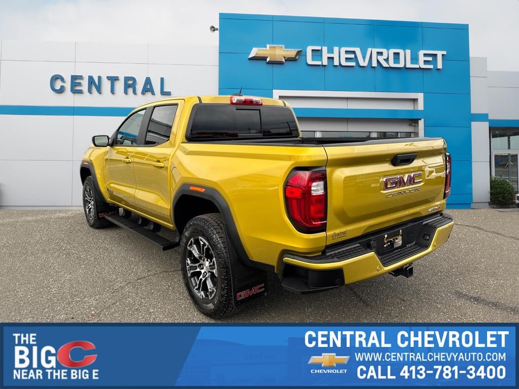 View vehicle photo 3