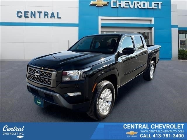 Black 2023 Nissan Frontier SV Crew Cab 4WD Pickup Truck Four-Wheel Drive 