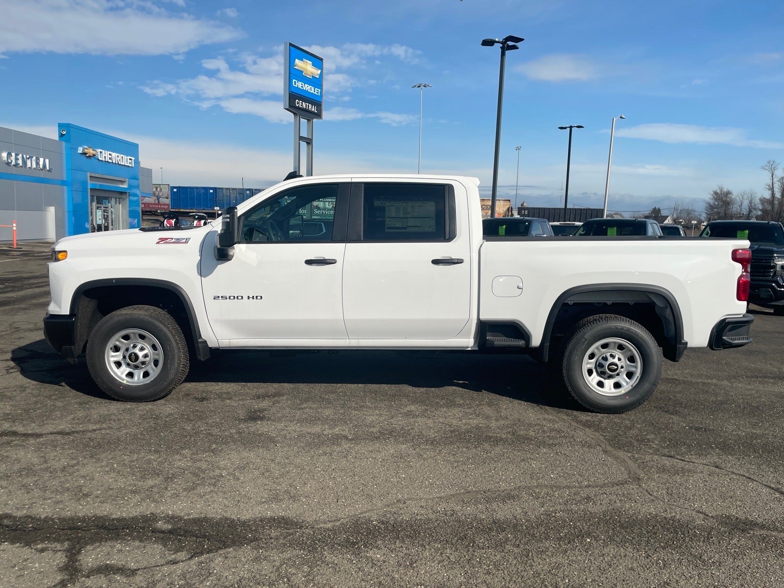 View vehicle photo 2