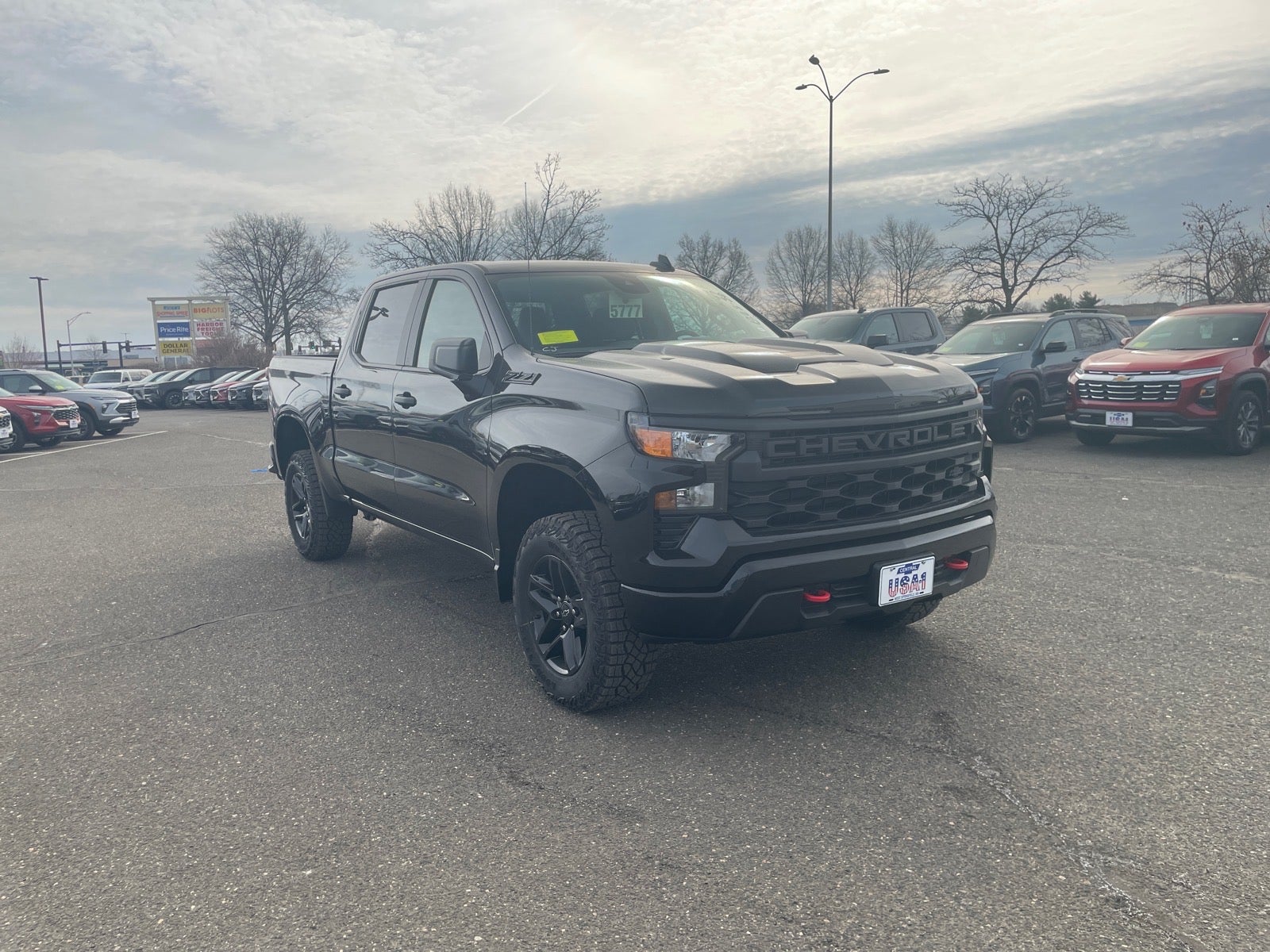 View vehicle photo 7