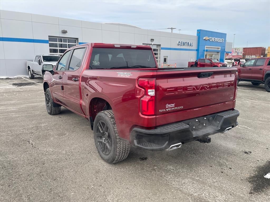 View vehicle photo 3