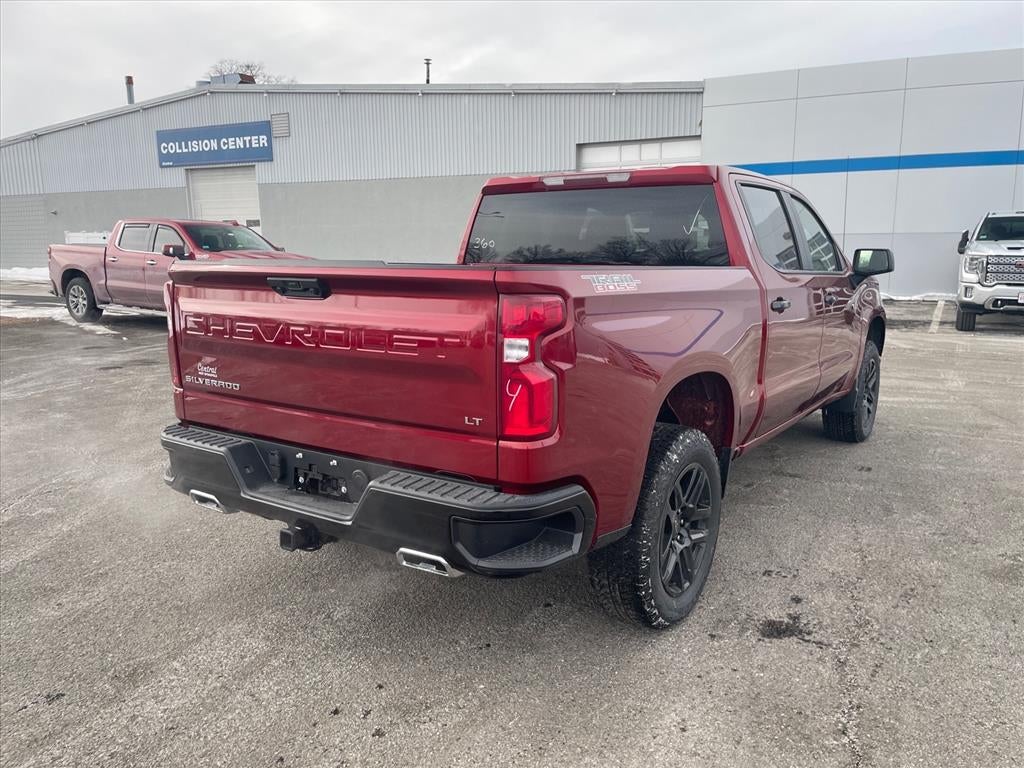 View vehicle photo 5