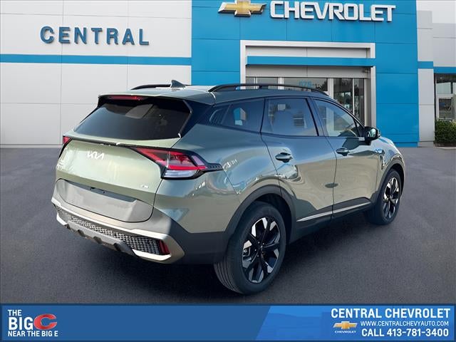 View vehicle photo 5