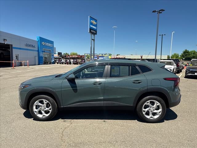 View vehicle photo 2
