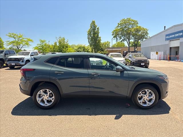 View vehicle photo 7