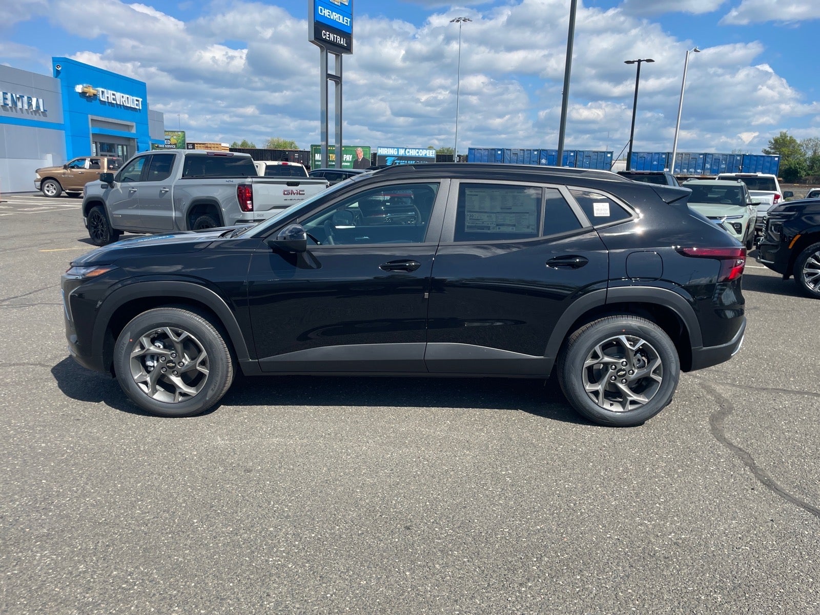 View vehicle photo 2