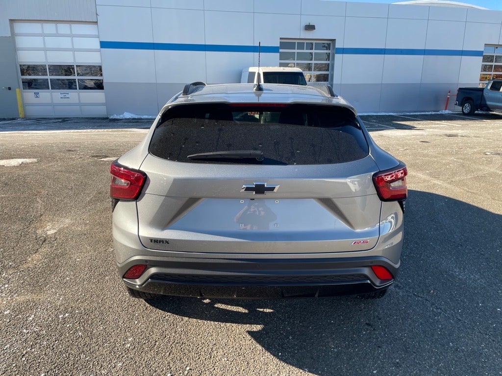 View vehicle photo 4