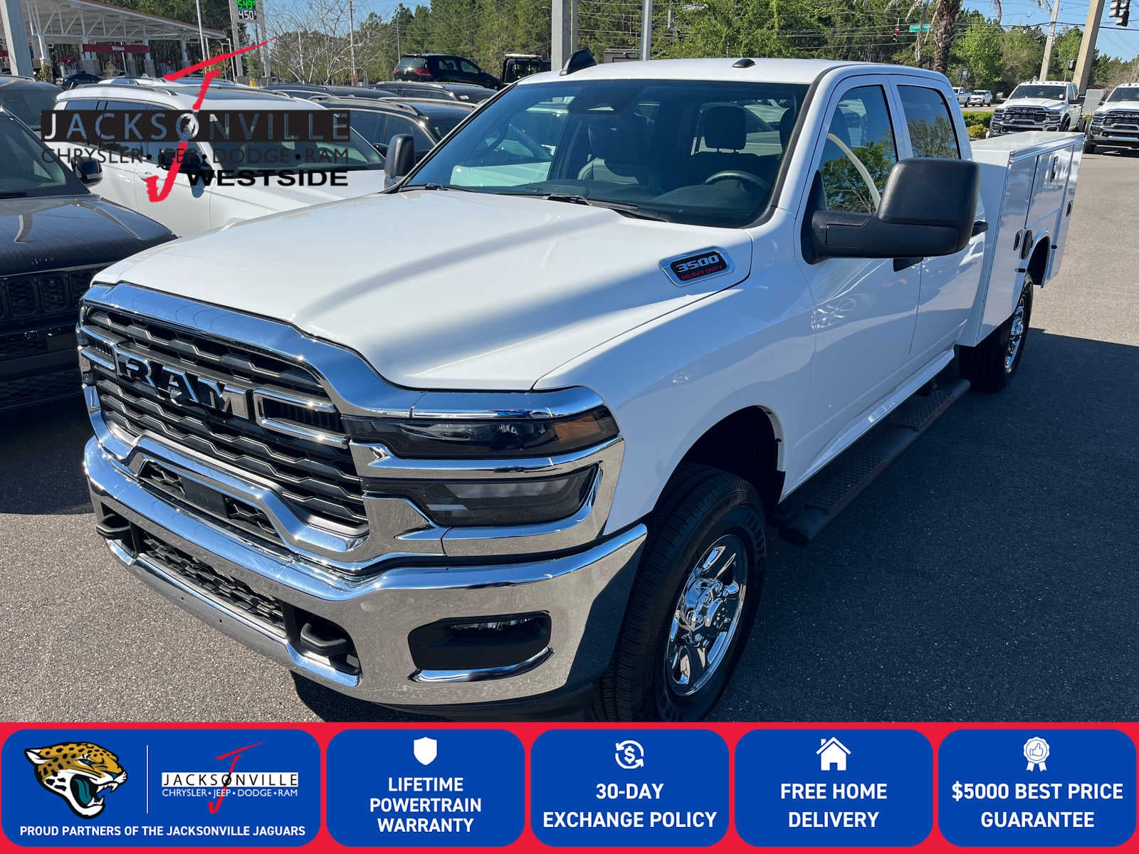 2026 RAM 3500 Tradesman Crew Cab LB 4WD