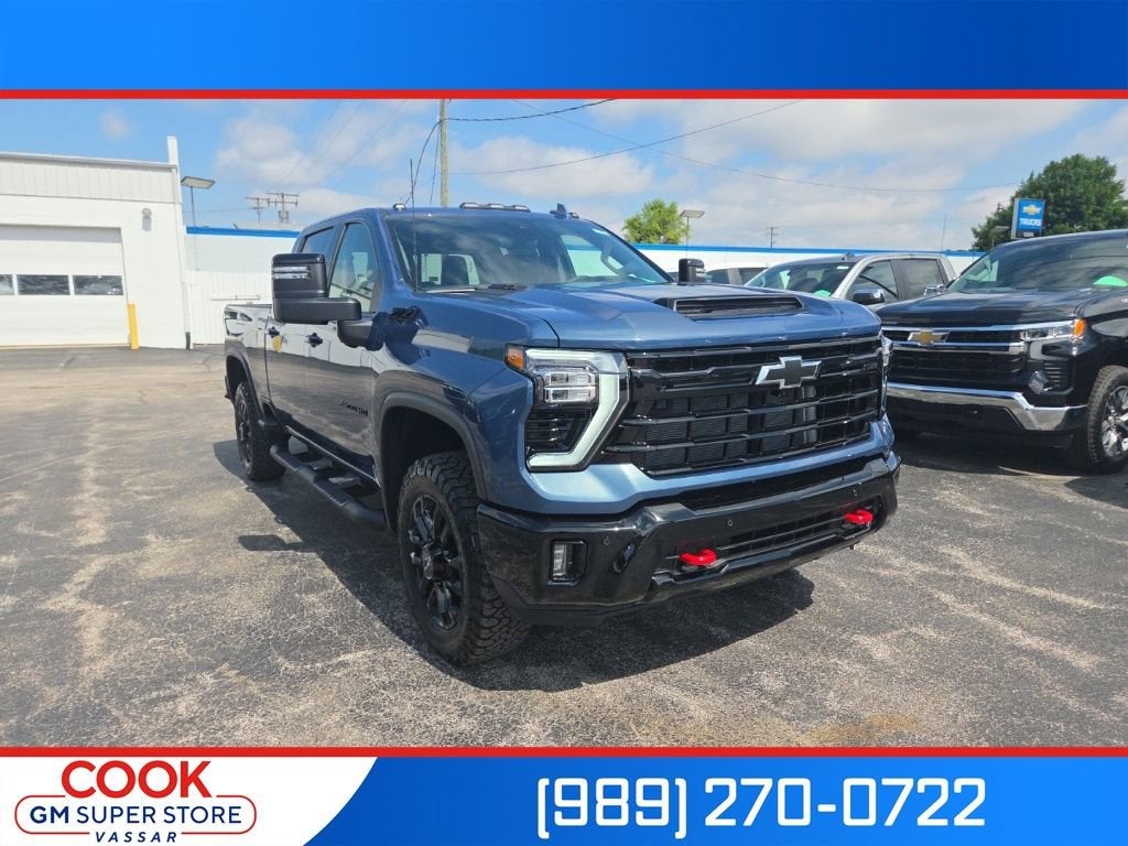 Lakeshore Blue Metallic 2026 Chevrolet Silverado 2500HD Pickup Truck Four-Wheel Drive Automatic