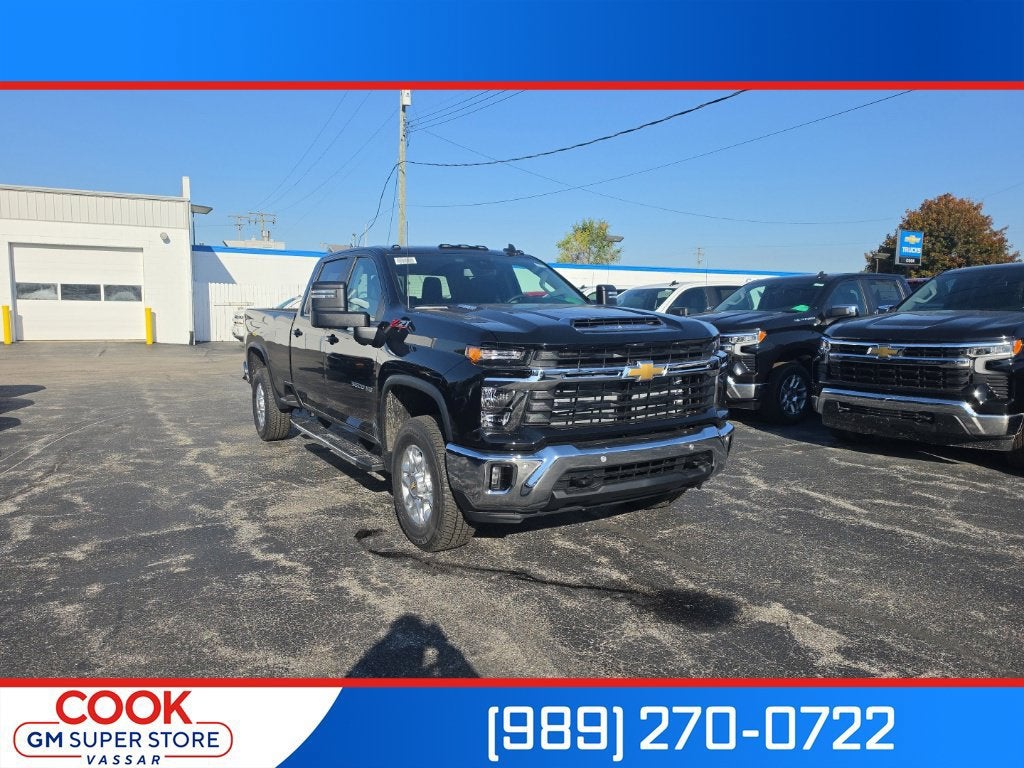 Black 2026 Chevrolet Silverado 3500HD Pickup Truck Four-Wheel Drive Automatic