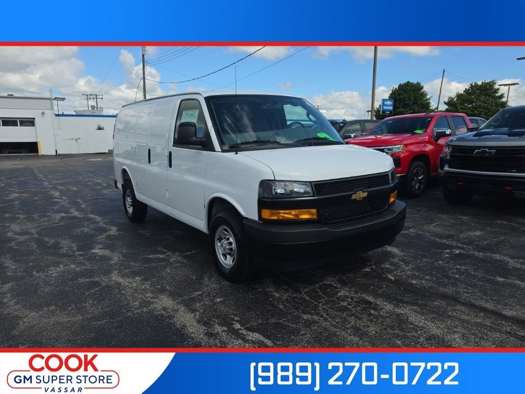 Summit White 2026 Chevrolet Express Cargo Van Rear-Wheel Drive Automatic