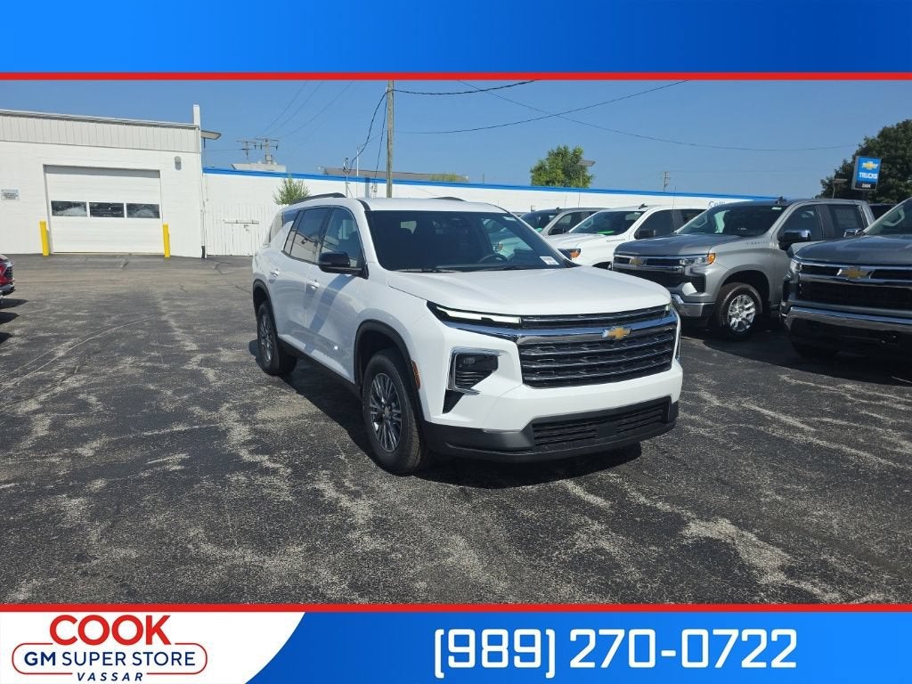 Summit White 2026 Chevrolet Traverse SUV / Crossover Front-Wheel Drive Automatic