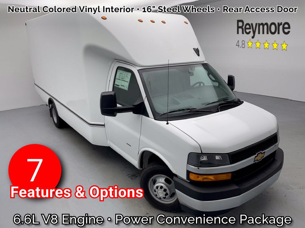 Summit White 2026 Chevrolet Express Chassis Van Rear-Wheel Drive Automatic