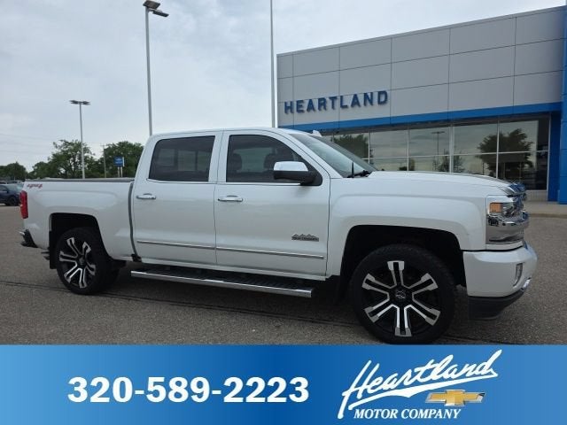 White (Iridescent Pearl Tricoat) 2017 Chevrolet Silverado 1500 Pickup Truck Four-Wheel Drive Automatic