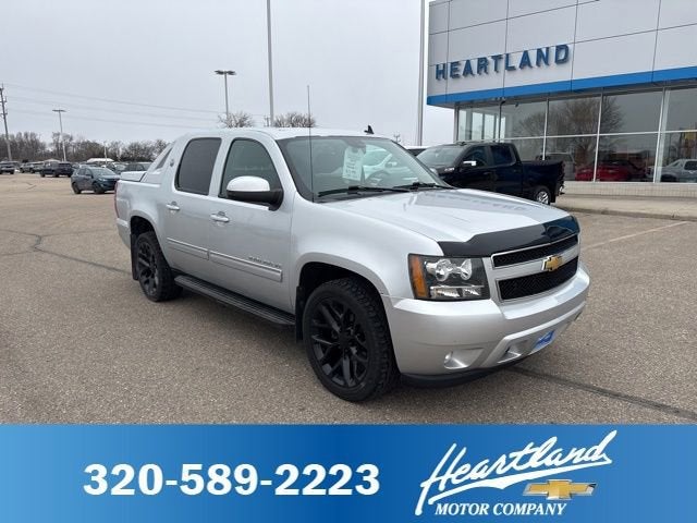 Silver Ice Metallic 2013 Chevrolet Avalanche Pickup Truck Four-Wheel Drive Automatic