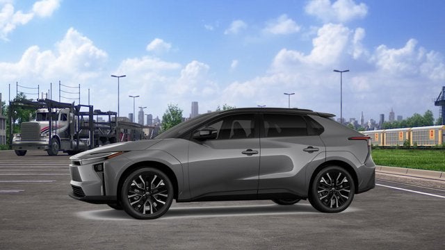 View vehicle photo 3