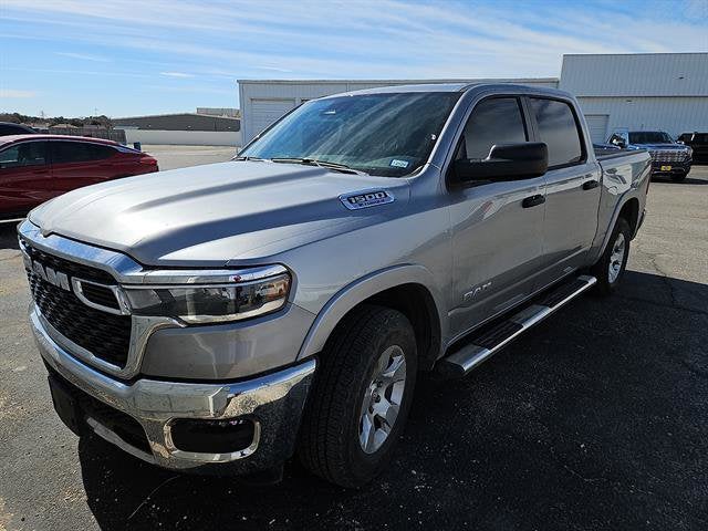 2025 RAM 1500 Lone Star Crew Cab 4WD